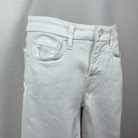 7 For All Mankind Kimmie Mid-Rise Stretch Boot-Cut Jeans In White Size 26 NTW - Picture 7 of 17